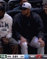 bob半岛体育-字母弟谈个人首秀：梦想成真 看到我的兄长们在场边 太不可思议了