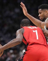 bob半岛体育app下载-NBA内部人士：火箭队仍有可能大力交易得到雄鹿队字母哥